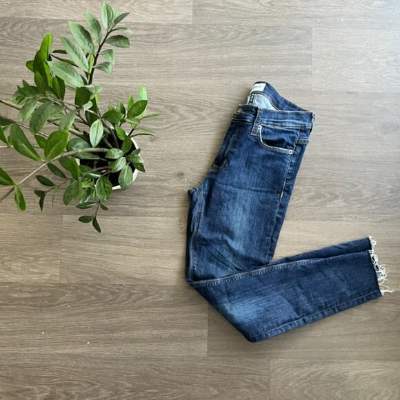 Hudson Jeans Dark Blue Mid-Rise Skinny Jeans with Raw Hem - Picture 12 of 12